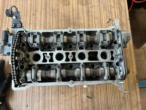 Hlava motoru 1.8T - 2