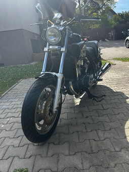 Yamaha V-MAX 1200 - 2