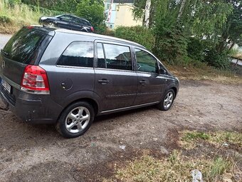 Opel Zafira - 2