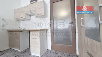 Pronájem bytu 1+kk v Železném Brodě; nám. 3. května - 2