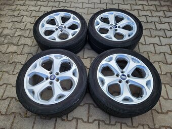 Originální Ford 5x108 letní 235/45/18 - 2