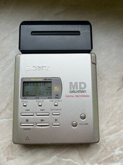 MiniDisc MD walkman MZ-R55 - 2