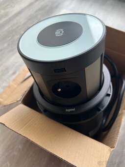 Legrand Incara zásuvkový sloupek Tower 120 s nab. telefonů - 2