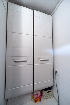 Koupelnové skříňky, použité - Nová cena - 2