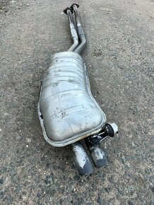 BMW e36 328i koncový díl výfuku 1740350 - 2