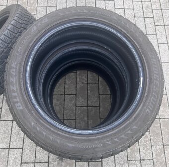 235/50 R19 - 4x zimní Bridgestone 7mm - 2