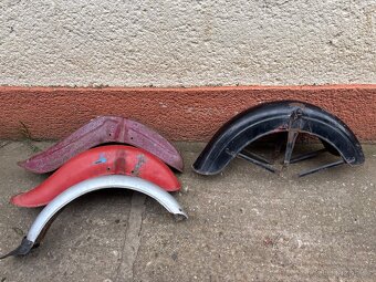 Blatník jawa čz pionyr kyvačka panelka - 2