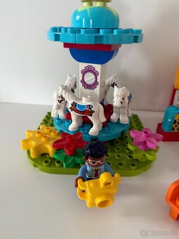 LEGO Duplo 10841 Zábavná rodinná pouť - 2