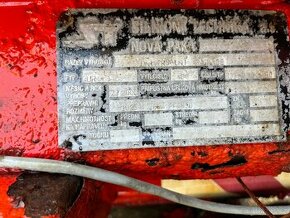 Čelní univerzální radlice - záběr 3m, nastavitelná - 2