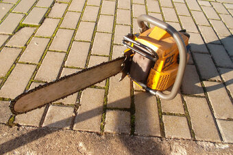 Motorová pila Partner P7000 - 2