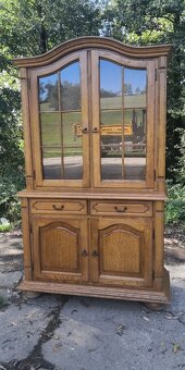 Rustikální masivní vitrína - 2