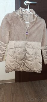 Dívčí kabátek 158 - 2