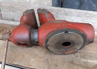 velký dílenský svěrák York 150 mm - 2