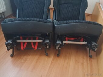 Sedačky Citroen C8, Peugeot 807 - 2