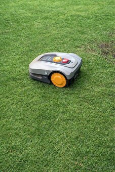 Robotická sekačka LandXcape LX792 - 2