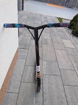 Pekna kolobezka Edge - 2