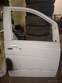 Dveře MB Vito w639 L+P - 2