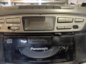 Radiomagnetofon Panasonic. - 2