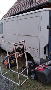 Koupím okna na sprintera 95-06 - 2