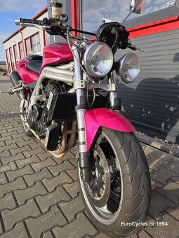 Triumph Speed triple 955i - 2