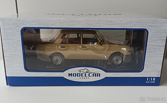 Wartburg 353 hnědý MCG 1:18 Model Car - 2