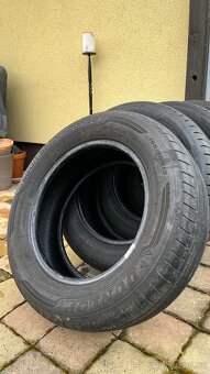 4ks let pneu Dunlop R15 195/65 4,4,5,5 mm - 2