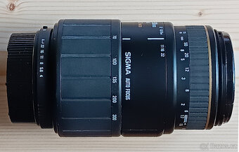 Teleobjektiv SIGMA 70 - 300 mm pro Pentax - 2