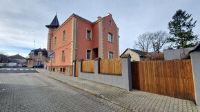 Prodej rodinného domu 360 m², Praha 10 - Uhříněves - 2