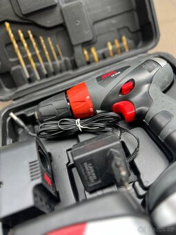 Aku vrtačka/šroubovák SKIL 12V – kufřík, 2 baterie, vrtáky - 2