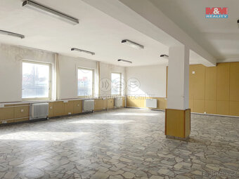Pronájem skladu, 217 m², Jindřichův Hradec, ul. U Nádraží - 2