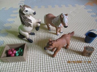 Poníci Zn. Schleich - 2