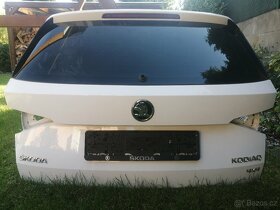 zadní víko kodiaq komplet top stav - 2