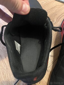 Sálové boty Adidas velikost 41,5 - 2