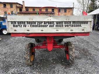 Traktor RS 09 s korbou - 2
