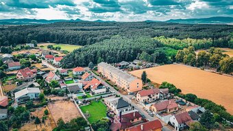 Nově zrekonstruovaný byt 3+kk, 100 m2 – Libotenice, okr. Lit - 2