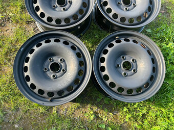 4 ks plechových disků VW, Škoda, Audi 16" 5x112 et45 - 2