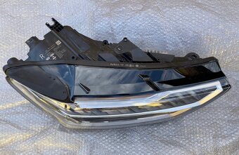 Přední pravé světlo Audi A7 Matrix full led 4K8941036F - 2