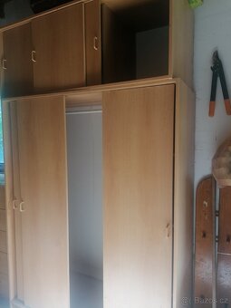 Za odvoz skříň a skřinky - 2