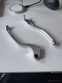 OEM páčky brzdy a spojky Honda CL500 2024 – téměř nepoužité, - 2