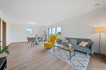 Rodinný dům 4+kk, Holešovice, Chroustovice - 2