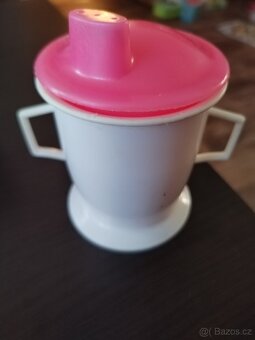 Retro kelímky atd - 2