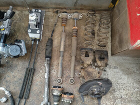 Seat Ibiza 2016 - díly podvozku - 2