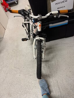 Dětské kolo Specialized - 2