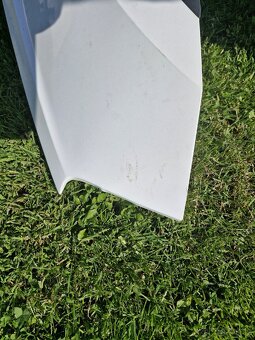 Škoda karoq levý přední blatník - 2