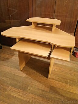 PRACOVNÍ STŮL, ROHOVÝ, HORNÍ PODSTAVEC - 2