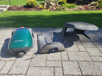 Robomow RC 304 Pro - robotická sekačka - 2