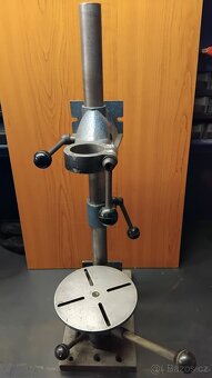 Stojan na vrtačku - 2