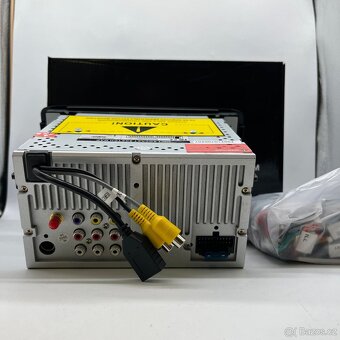 Autorádio pro Audi TT /  Android 13 (4+32GB) - 2