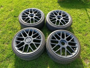 Litá kola RH ZV1 "centerlock" - 2