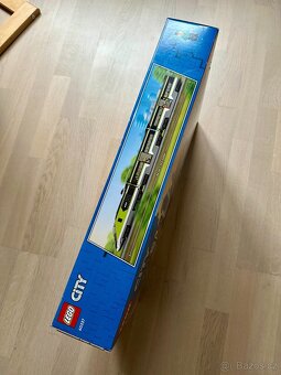 LEGO 60337 Expresní vláček - 2